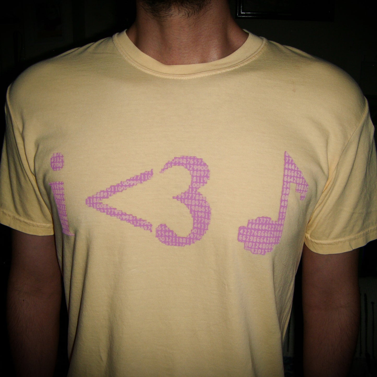 i <3 ♪ t-shirt